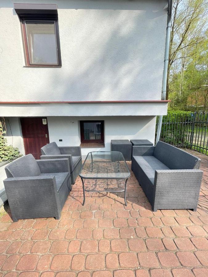 Noclegi Nad Jeziorem W Puszczy Zielonka Kaminsko Exterior foto